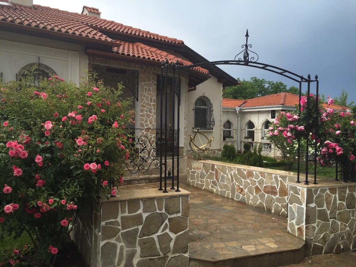 מדרה Villa St. Michael מראה חיצוני תמונה