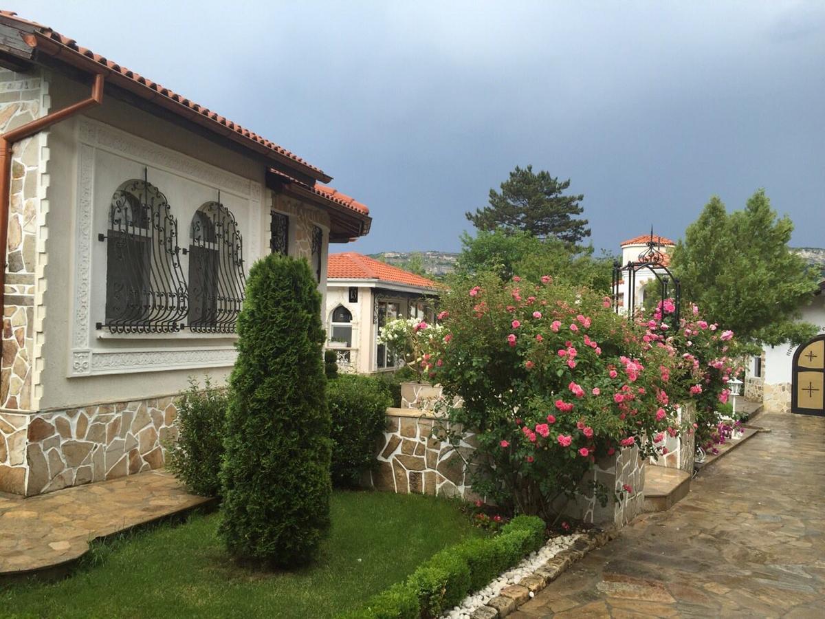 מדרה Villa St. Michael מראה חיצוני תמונה