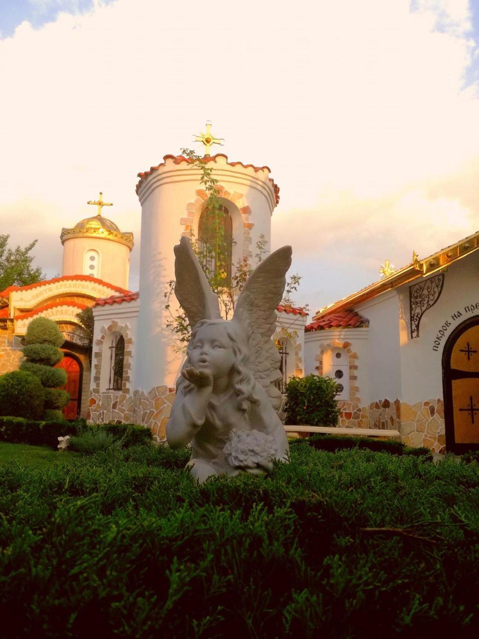 מדרה Villa St. Michael מראה חיצוני תמונה